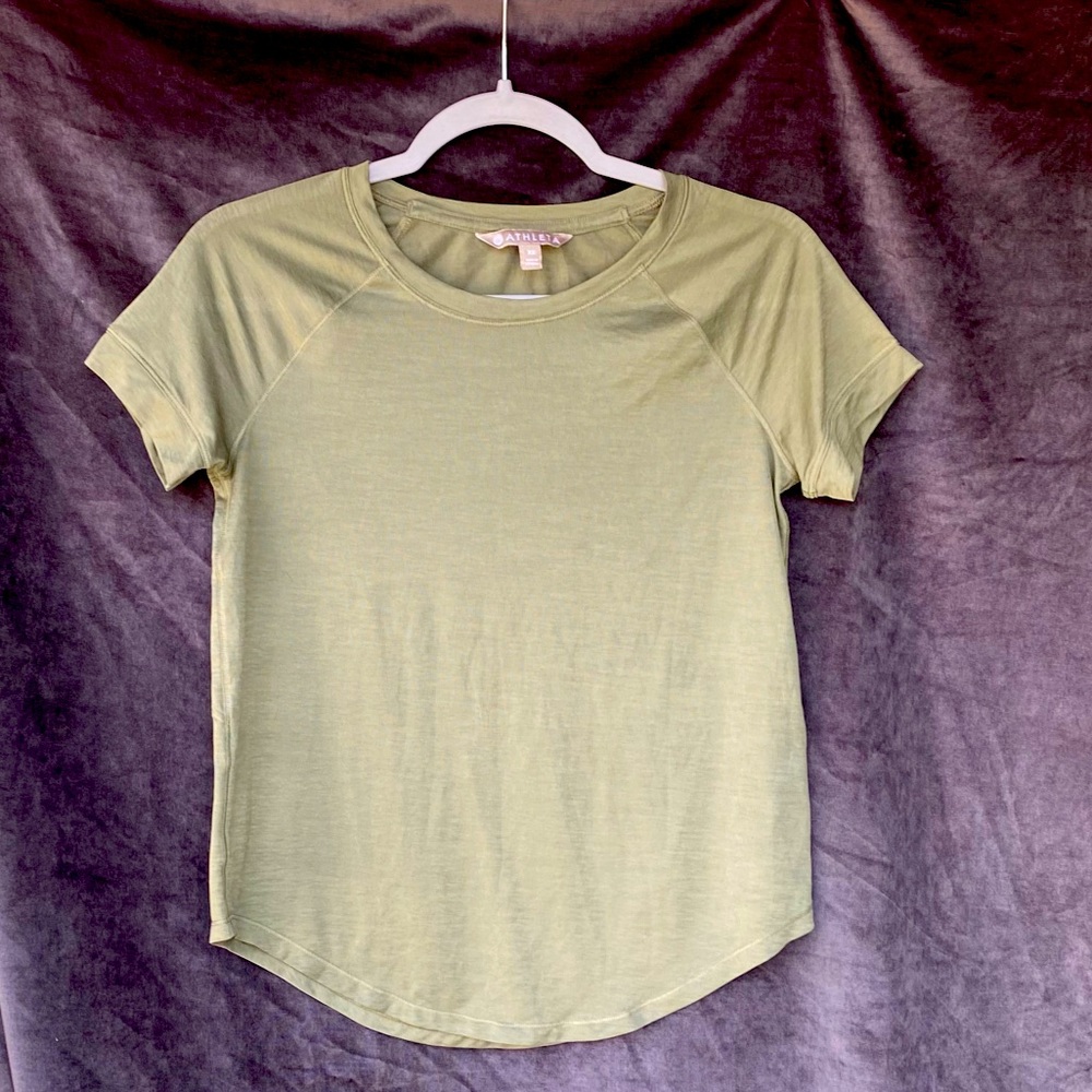 Athleta Breezy Scoop Neck Tee 🌵X-Small